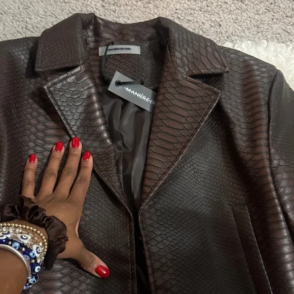 Maniere De Voir Elegant Brown Cropped Jacket - Picture 3 of 4